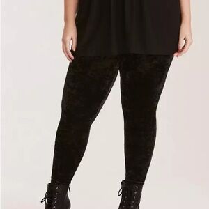 Torrid Velvet Women's Leggings - size 3